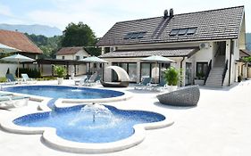 Villa Magic Sa
